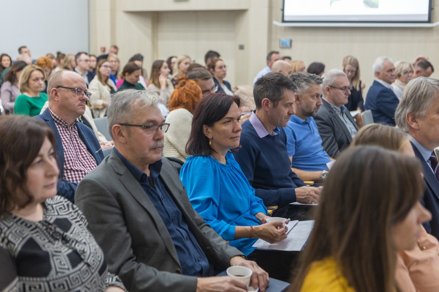 Konferencja szkoleniowa nt. reformy systemu planowania przestrzennego, fot. Szymon Zdziebło/tarantoga.pl dla UMWKP