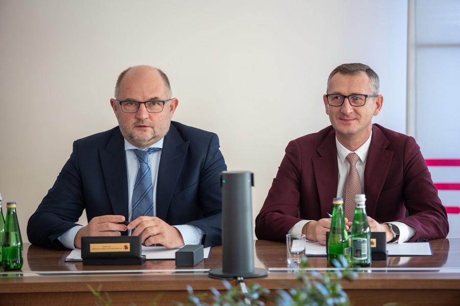 Instrumenty finansowe dla Kujaw i Pomorza, ceremonia podpisania umowy, fot. Mikołaj Kuras dla UMWKP