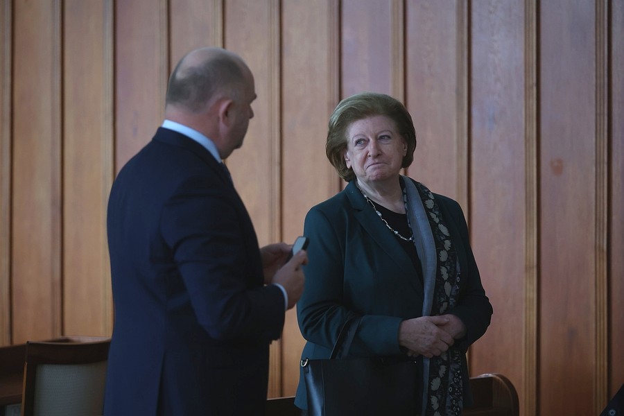 Spotkanie marszałka Piotra Całbeckiego z profesor Hanną Suchocką, 30 października 2023, fot. Mikołaj Kuras dla UMWKP