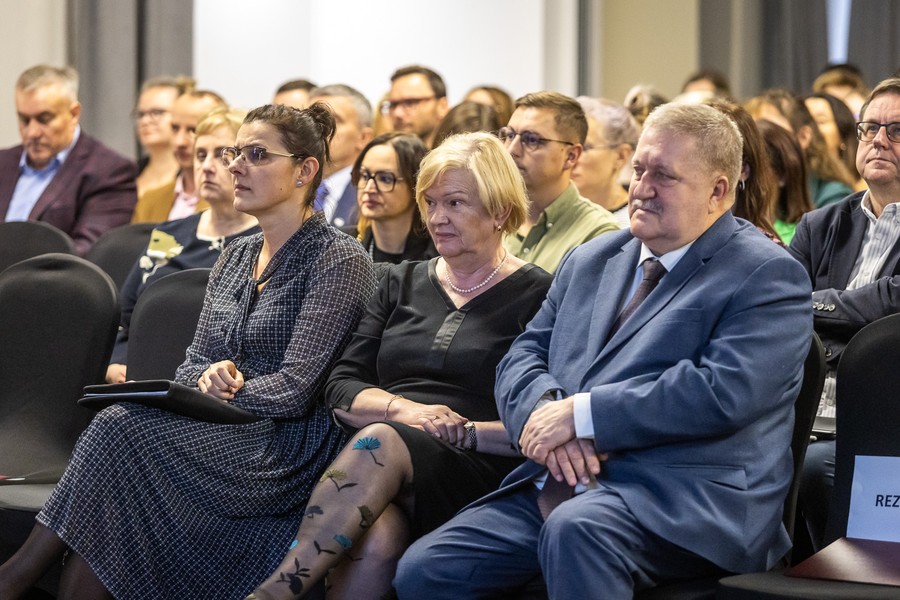 Obrady Forum Polityki Społecznej w Toruniu, fot. Szymon Zdzieblo/tarantoga.pl dla UMWKP