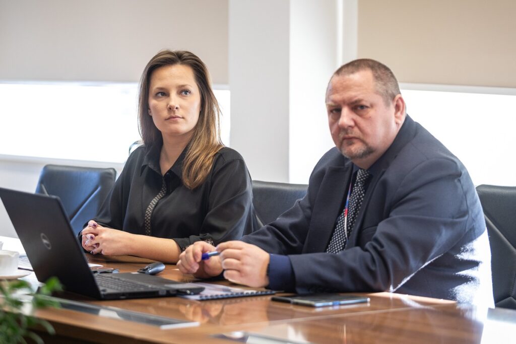 Spotkanie w sprawie przebiegu kolei dużych prędkości, fot. Szymon Zdzieblo/tarantoga.pl dla UMWKP