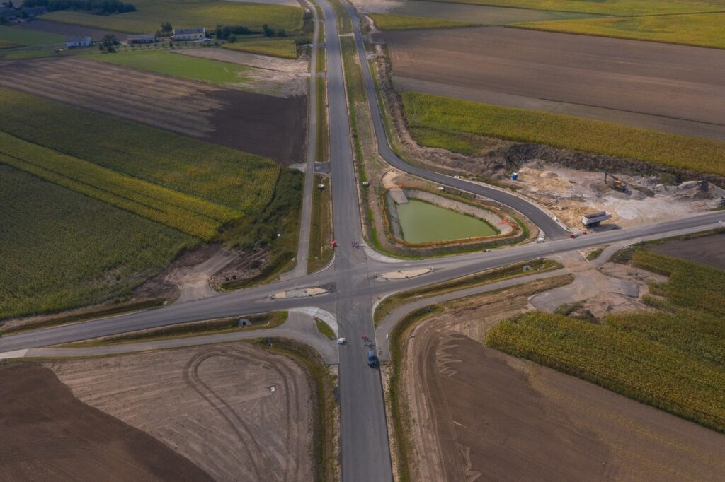 Budowa obwodnicy Lubrańca, wrzesień 2023 r. , fot. Mikołaj Kuras dla UMWKP