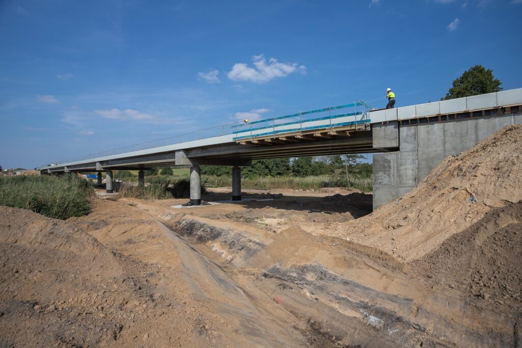 Budowa obwodnicy Lubrańca, wrzesień 2023 r. , fot. Mikołaj Kuras dla UMWKP