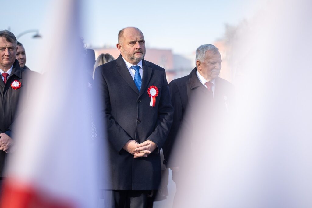 Wojewódzkie obchody Narodowego Święta Niepodległości w Toruniu, fot. Szymon Zdziebło/tanantoga.pl dla UMWKP