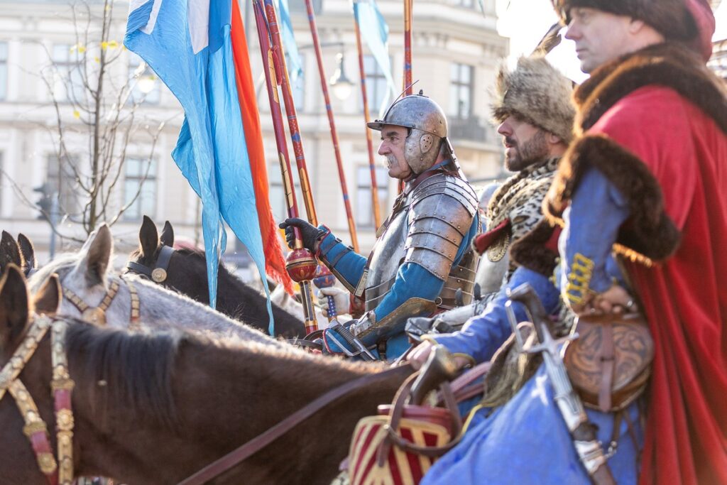 Wojewódzkie obchody Narodowego Święta Niepodległości w Toruniu, fot. Szymon Zdziebło/tanantoga.pl dla UMWKP