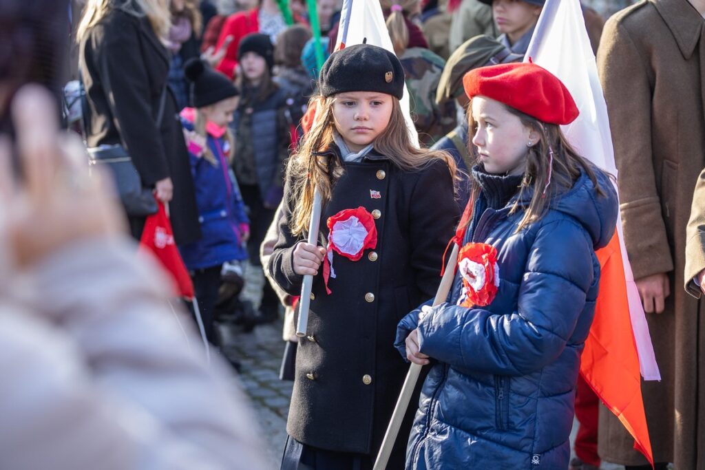 Wojewódzkie obchody Narodowego Święta Niepodległości w Toruniu, fot. Szymon Zdziebło/tanantoga.pl dla UMWKP