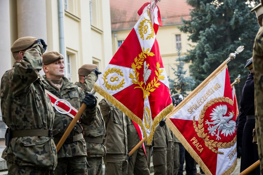 Wojewódzkie obchody Narodowego Święta Niepodległości w Bydgoszczy, fot. Tomasz Czachorowski/eventphoto.com.pl dla UMWKP