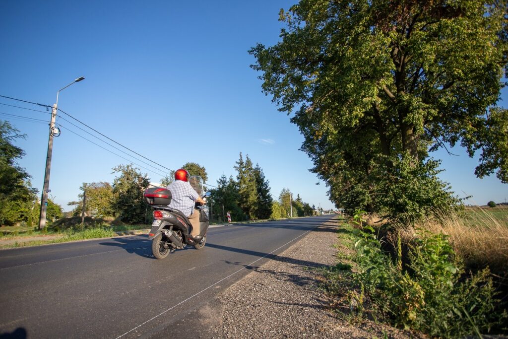 Zmodernizowana droga województwa nr 265, fot. Mikołaj Kuras dla UMWKP