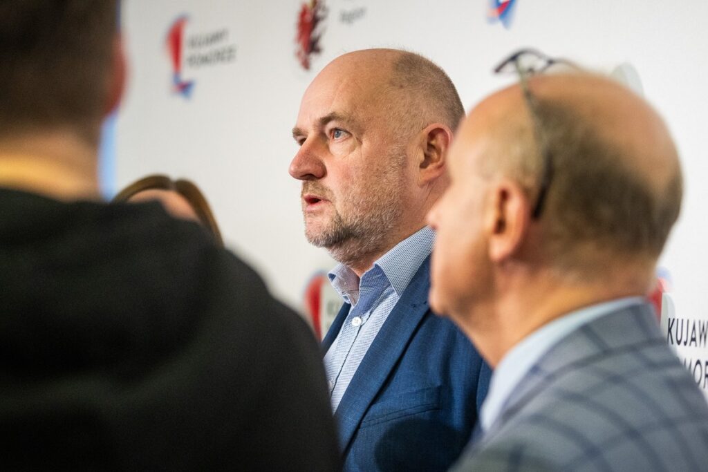 Konferencja prasowa na temat stanu wdrażania FEdKP, fot. Szymon Zdziebło/tarantoga.pl dla UMWKP