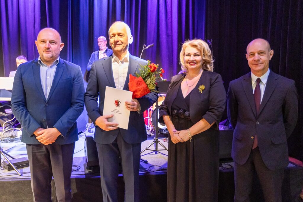 Nagrody na Dzień Działacza Kultury, fot. Szymon Zdziebło/tarantoga.pl dla UMWKP