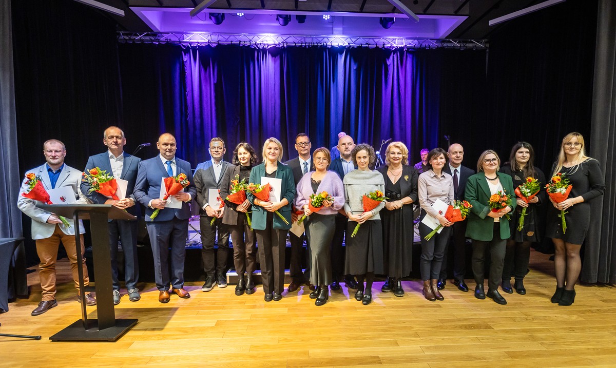 Nagrody na Dzień Działacza Kultury, fot. Szymon Zdziebło/tarantoga.pl dla UMWKP