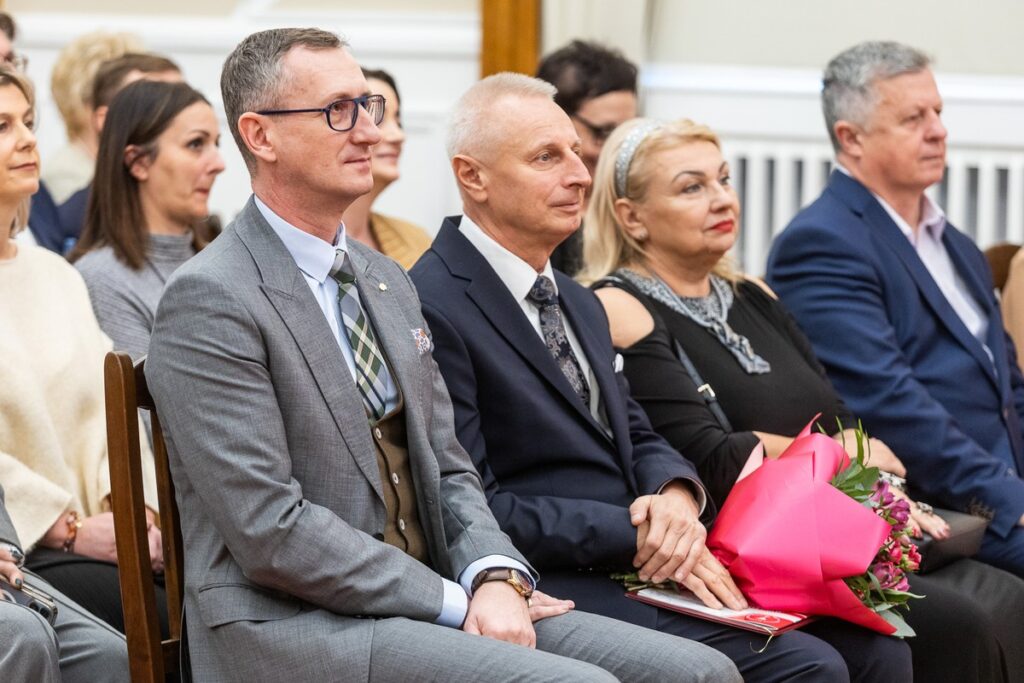 23.11.2023 - 70-lecie Medyczno-Społecznego Centrum Kształcenia Zawodowego i Ustawicznego w Inowrocławiu, fot. Szymon Zdziebło tarantoga.pl