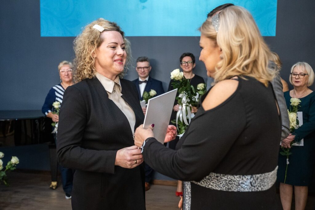 23.11.2023 - 70-lecie Medyczno-Społecznego Centrum Kształcenia Zawodowego i Ustawicznego w Inowrocławiu, fot. Szymon Zdziebło tarantoga.pl