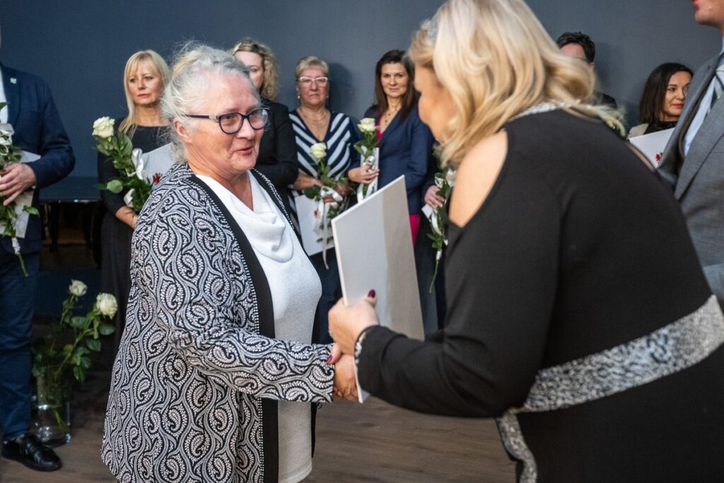 23.11.2023 - 70-lecie Medyczno-Społecznego Centrum Kształcenia Zawodowego i Ustawicznego w Inowrocławiu, fot. Szymon Zdziebło tarantoga.pl