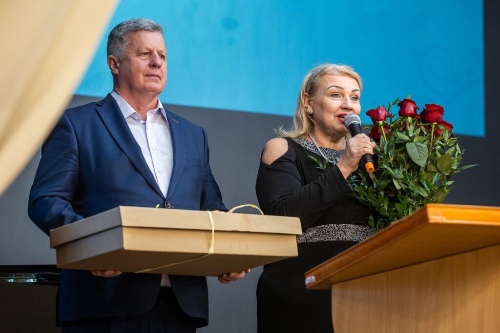 23.11.2023 - 70-lecie Medyczno-Społecznego Centrum Kształcenia Zawodowego i Ustawicznego w Inowrocławiu, fot. Szymon Zdziebło tarantoga.pl