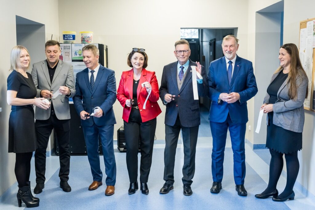 Otwarcie budynku Kujawsko-Pomorskiego Centrum Kształcenia Zawodowego w Bydgoszczy, fot. Tomasz Czachorowski/eventphoto.com.pl dla UMWKP