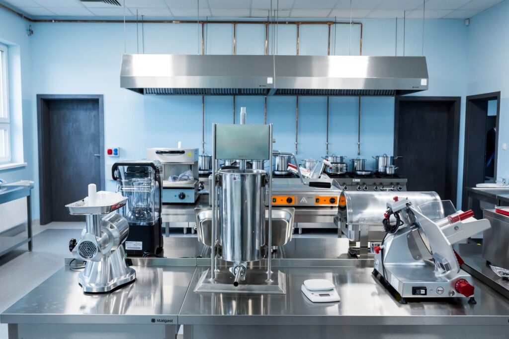 Otwarcie budynku Kujawsko-Pomorskiego Centrum Kształcenia Zawodowego w Bydgoszczy, fot. Tomasz Czachorowski/eventphoto.com.pl dla UMWKP