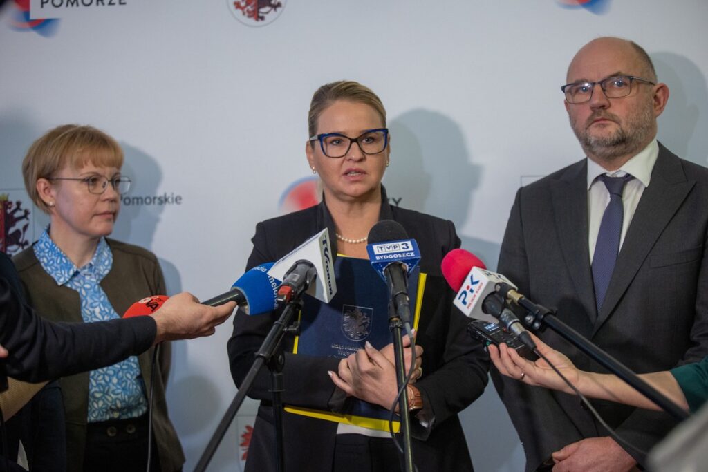 Briefing prasowy w sprawie uchwały antysmogowej, fot. Mikołaj Kuras dla UMWKP