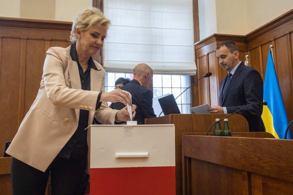 Sesja sejmiku województwa, 27 listopada 2023, fot. Mikołaj Kuras dla UMWKP