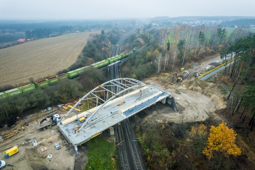 Budowa wiaduktu w Terespolu Pomorskim, fot. Tomasz Czachorowski/eventphoto.com.pl dla UMWKP