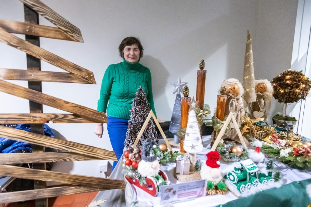 „My też potrafimy” –przedświąteczna wystawa rękodzieła, fot. Szymon Zdziebło/tarantoga.pl dla UMWKP