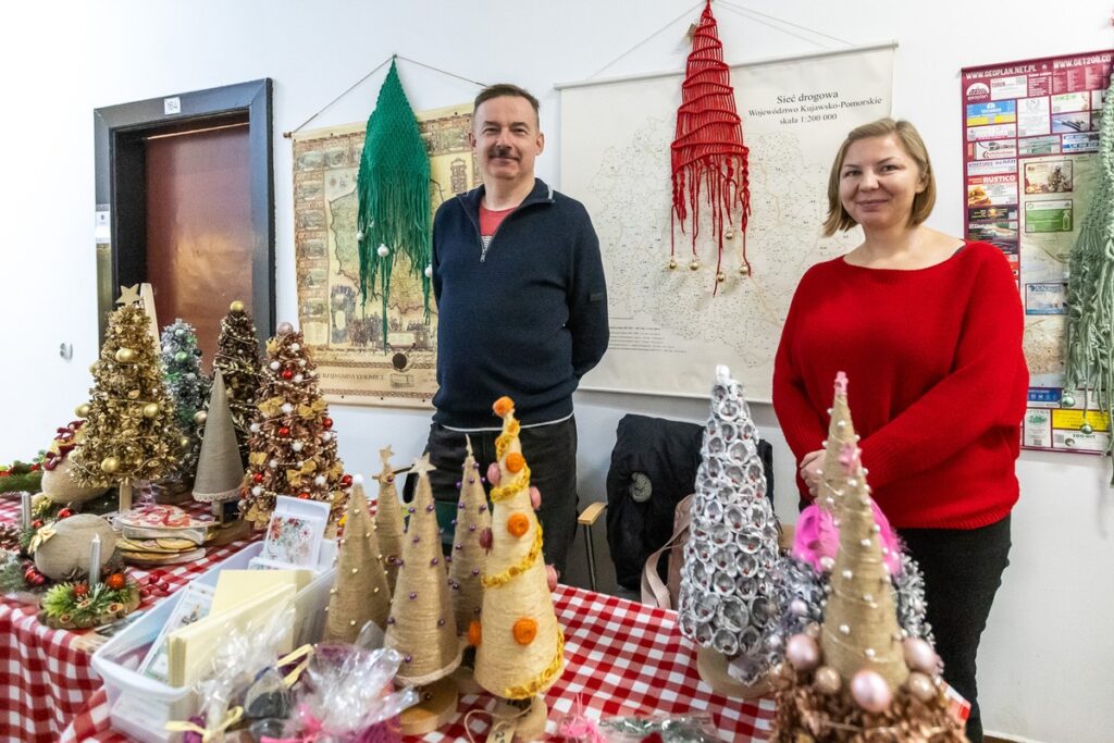 „My też potrafimy” –przedświąteczna wystawa rękodzieła, fot. Szymon Zdziebło/tarantoga.pl dla UMWKP