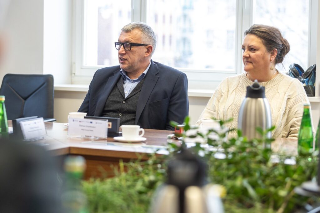 Podpisanie porozumień z OPPT Powiatu Lipnowskiego, Sępólna Krajeńskiego i Nakła nad Notecią, fot. Szymon Zdziebło/tarantoga.pl dla UMWKP