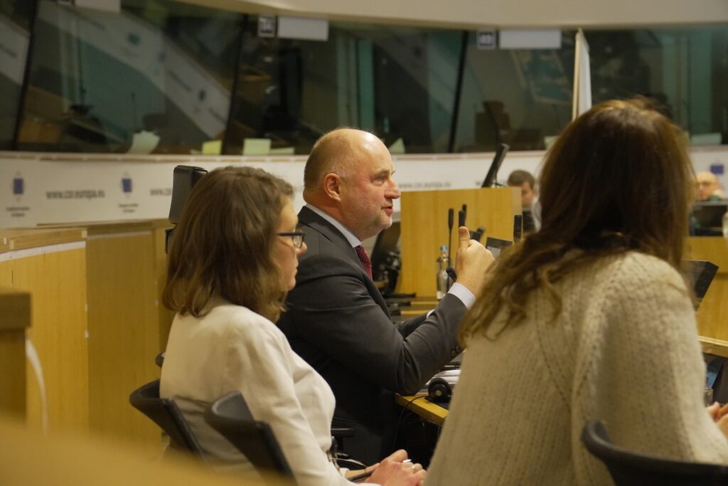 Spotkanie członków Korpusu Radnych z marszałkiem Piotrem Całbeckim w siedzibie Europejskiego Komitetu Regionów, fot. Mieszko Matusiak/UMWKP