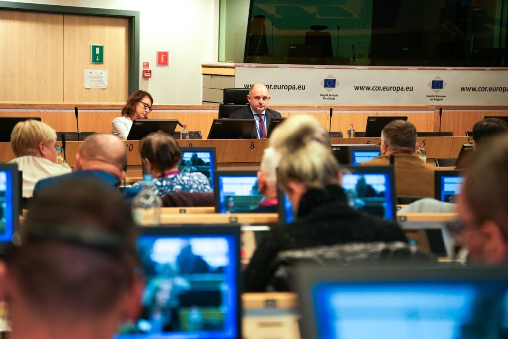 Członkowie Korpusu Radnych w siedzibie Komitetu Regionów, fot. Mieszko Matusiak/UMWKP