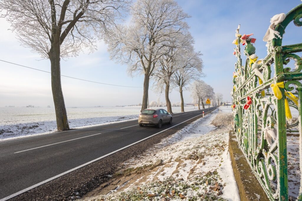 Zmodernizowana DW 546 Łążyn – Rzęczkowo, fot. Mikołaj Kuras dla UMWKP