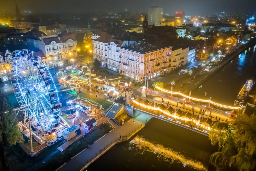 Jarmark bożonarodzeniowy w Bydgoszczy, fot. Tomasz Czachorowski, eventphoto.com.pl dla UMWKP