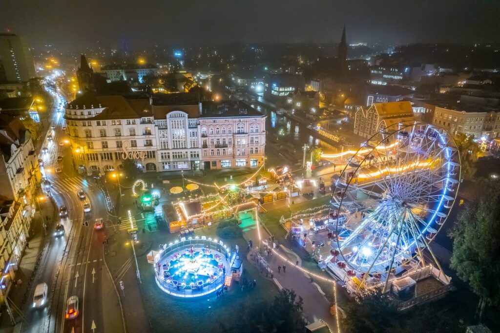 Jarmark bożonarodzeniowy w Bydgoszczy, fot. Tomasz Czachorowski, eventphoto.com.pl dla UMWKP