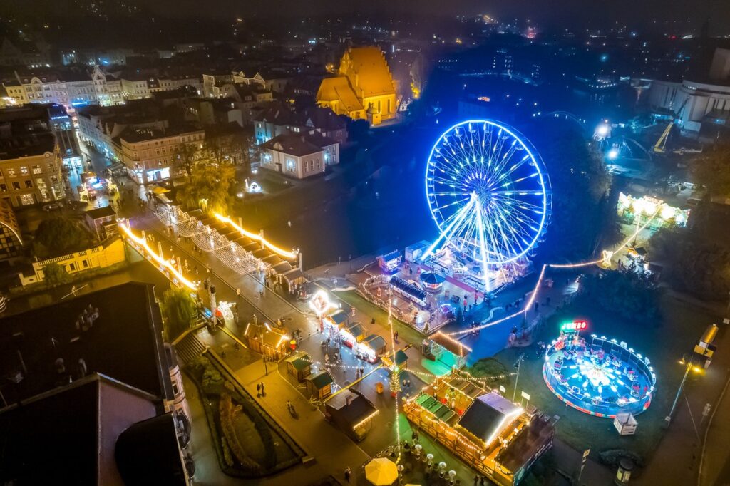 Jarmark bożonarodzeniowy w Bydgoszczy, fot. Tomasz Czachorowski, eventphoto.com.pl dla UMWKP