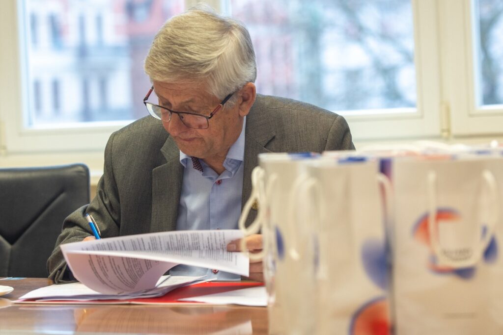 Spotkanie z przedstawicielami związków pszczelarskich, fot. Mikołaj Kuras dla UMWKP