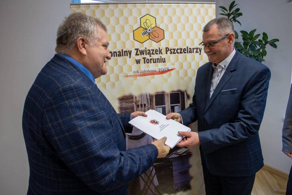 Spotkanie z przedstawicielami związków pszczelarskich, fot. Mikołaj Kuras dla UMWKP