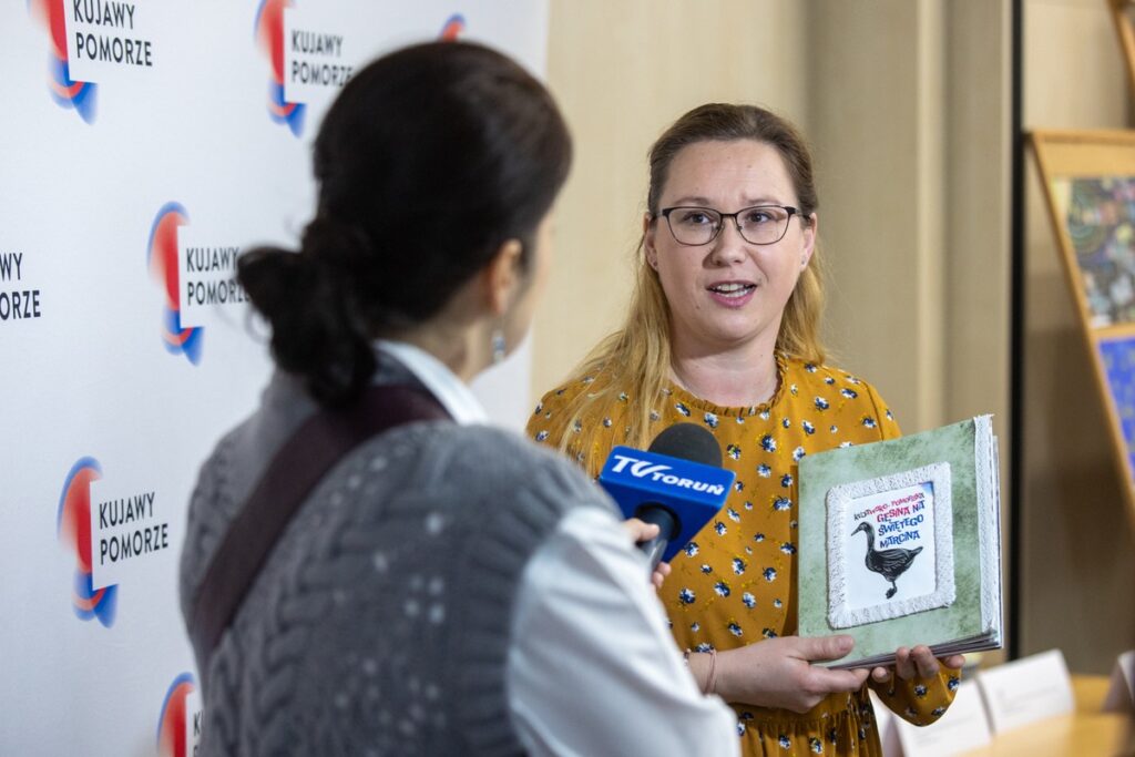 Wręczenie nagród w konkursach gęsinowych. Fot. Mikołaj Kuras dla UMWKP