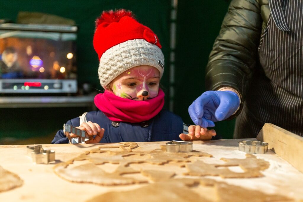 Pieczenie pierników z marszałkiem Piotrem Całbeckim odbędzie się w niedzielę (17 grudnia) fot. Szymon Zdzieblo/tarantoga.pl dla UMWKP
