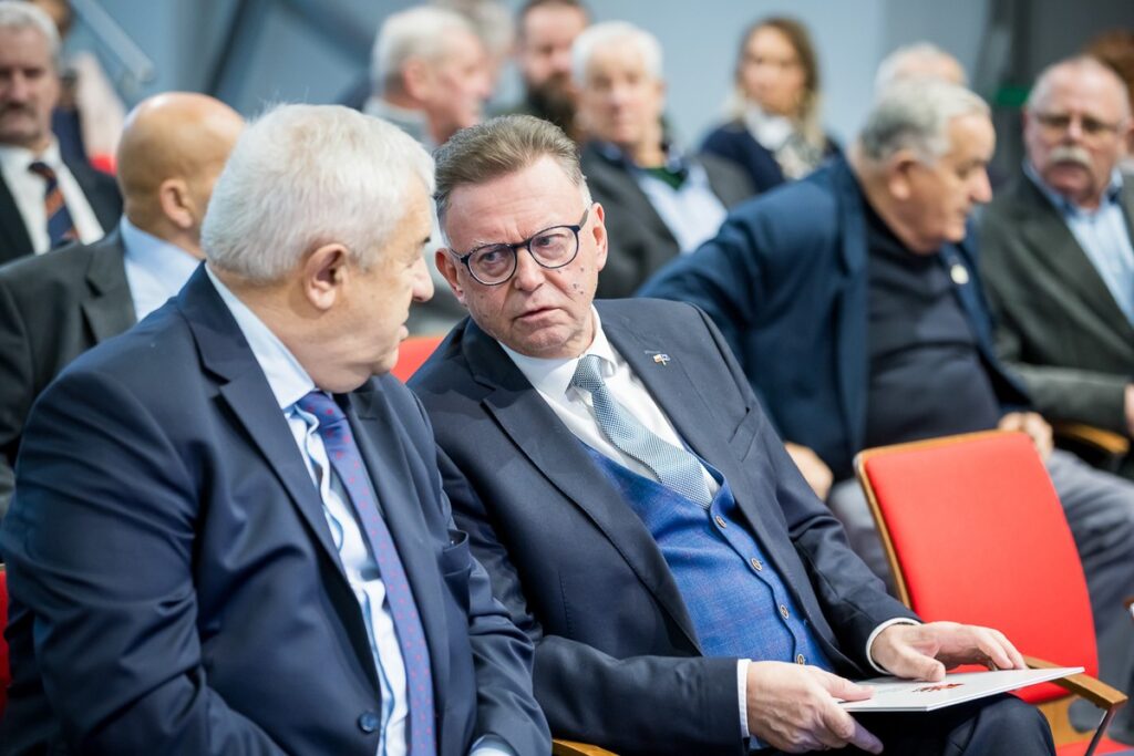 Obchody 42. rocznicy wprowadzenia stanu wojennego w Bydgoszczy, fot. Tomasz Czachorowski/eventphoto.com.pl dla UMWKP