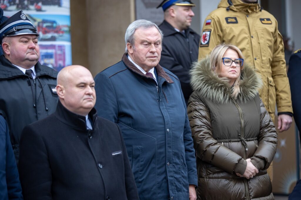 Przekazanie wozów strażackich i motopomp jednostkom OSP, fot. Mikołaj Kuras dla UMWKP