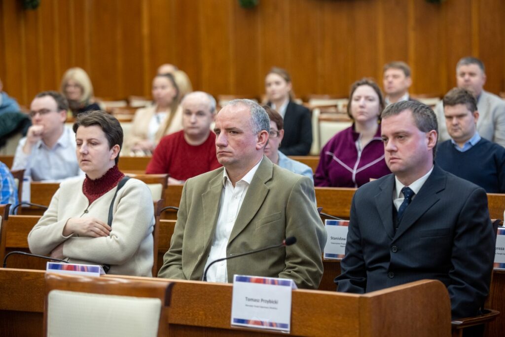 XIII Sesja Osób z Niepełnosprawnościami, fot. Mikołaj Kuras dla UMWKP