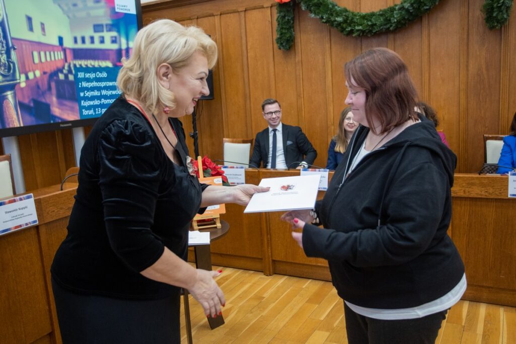 XIII Sesja Osób z Niepełnosprawnościami, fot. Mikołaj Kuras dla UMWKP