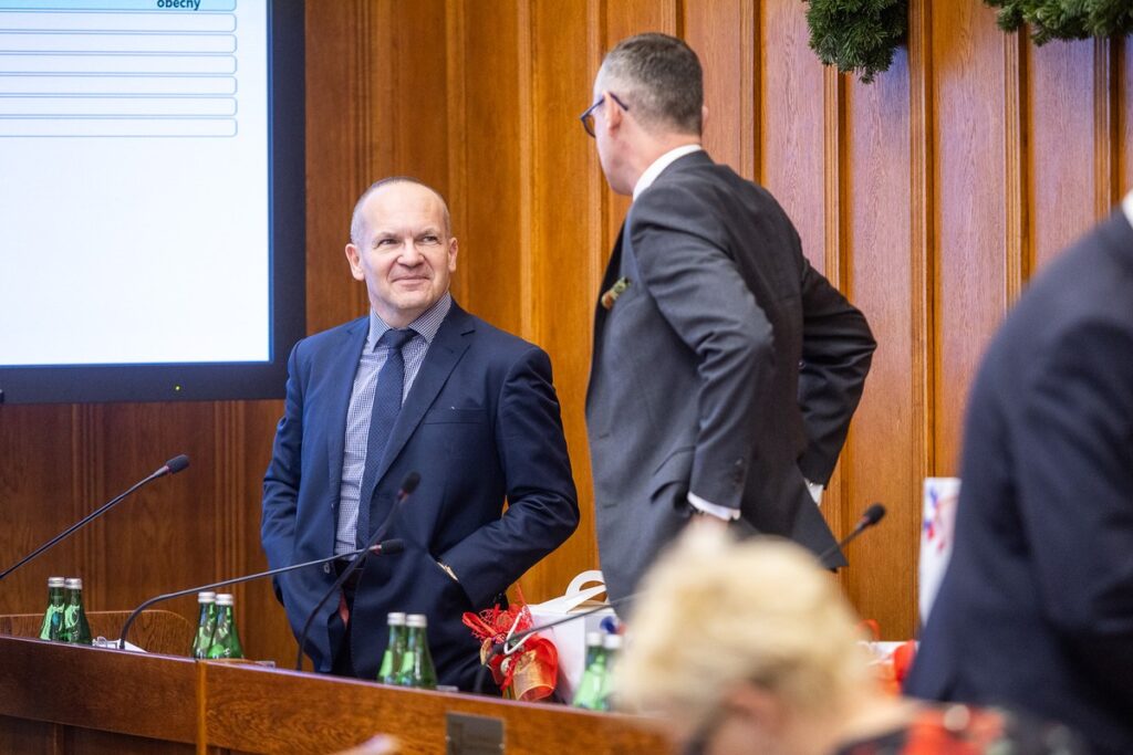 Sesja budżetowa sejmiku województwa, fot. Szymon Zdziebło/tarantoga.pl dla UMWKP