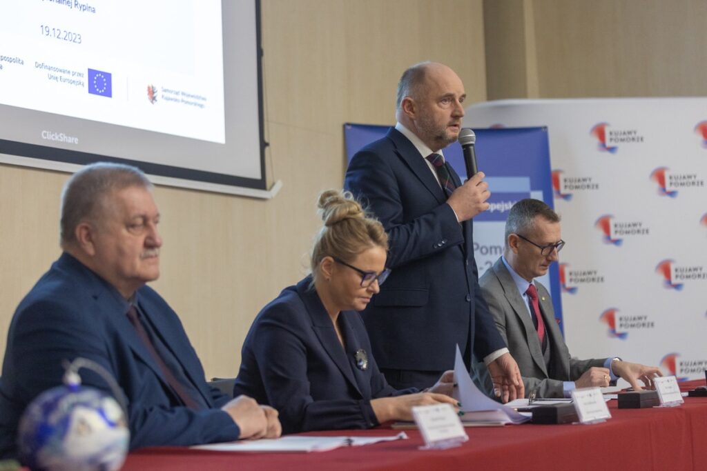 Podpisanie czterech ostatnich porozumień terytorialnych 2021-2027, fot. Mikołaj Kuras dla UMWKP