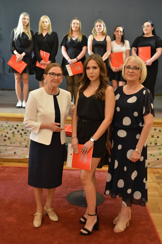 Uroczyste wręczenie świadectw, fot. Dariusz Antczak