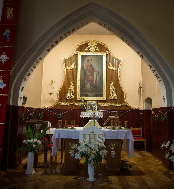 Wnętrze kościoła p.w. św. Wawrzyńca w Czewujewie, fot. Parafia w Czewujewie