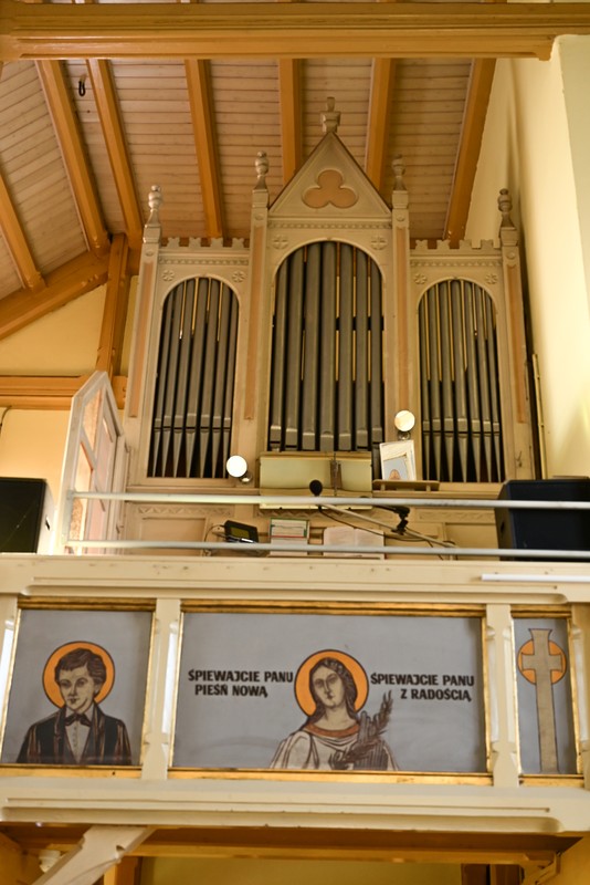 Organy z kościoła p.w. NSPJ w Gniewkowie - zdj. Parafii