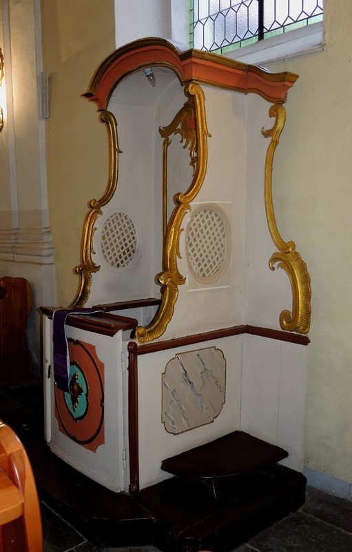 konfesjonał z kościoła p.w. św. Bartłomieja Apostoła w Wielkim Komorsku - zdj. własne parafii