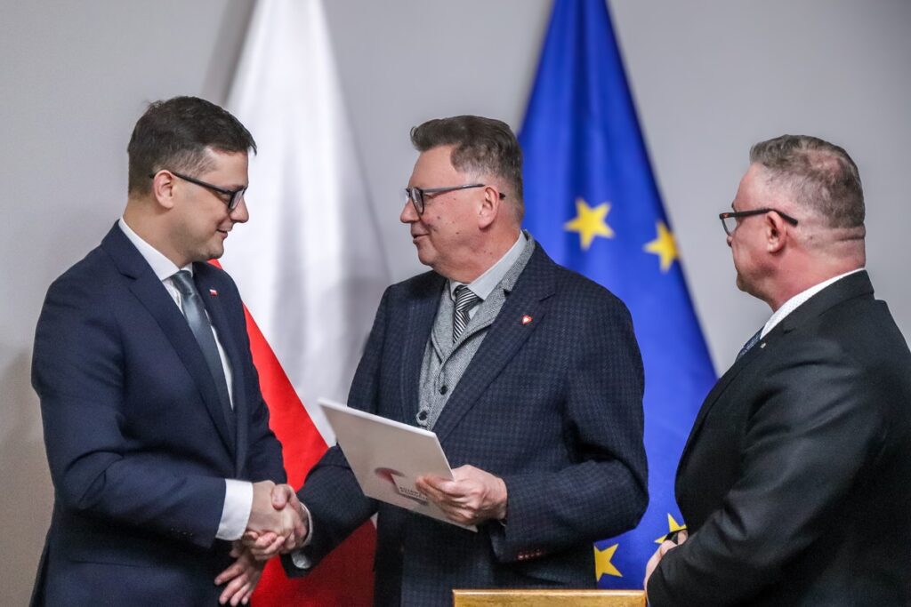 wręczenie Aktu powołania p. Michalowi Sztyblowi Wojewodzie Kujawsko-Pomorskiemu fot. KPUW