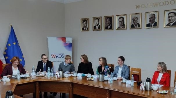 Zaproszeni goście podczas posiedzenia Zespołu ds edukacji kultury i dziedzictwa narodowego przy K-P WRDS w dniu 25.11.2024 r., fot. Jarosław Łączny