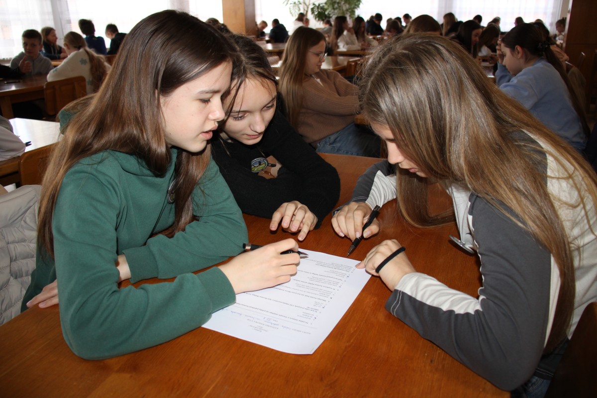 Zespół rozwiązujący test, fot. D. Borzyszkowska
